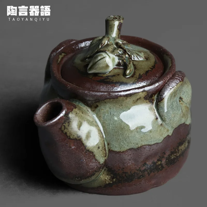

Wood burning fire marks glaze hand-relief peach hand-catching teapot rock mine clay material retro pottery wide-mouth tea maker