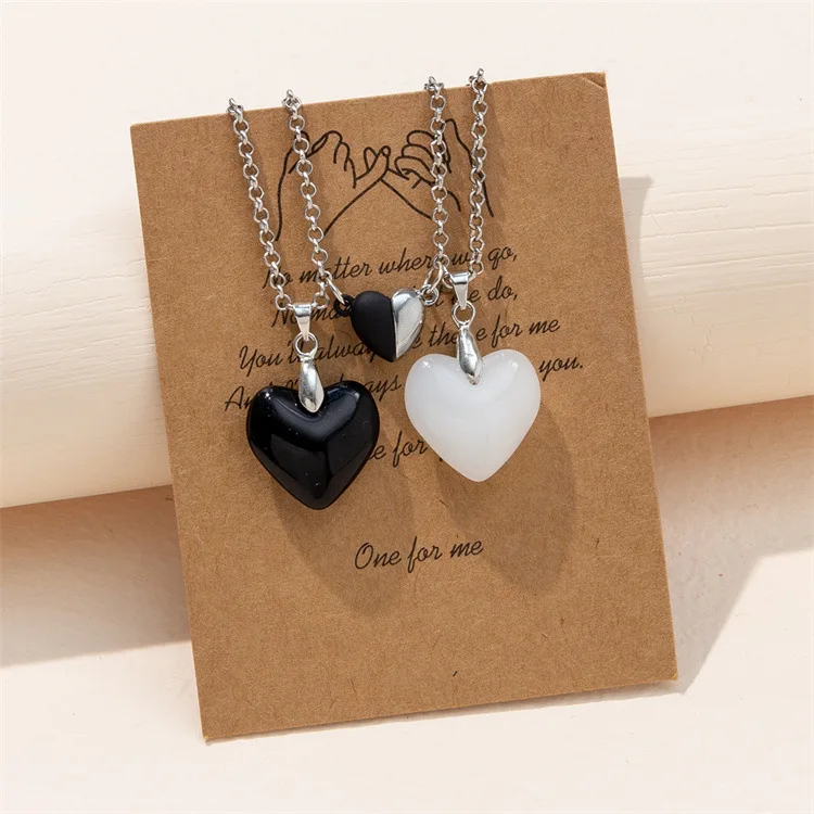 Fashion Couple Heart Magnetic Necklace Heart Combination Pendant Engagement Necklaces for Women Couple Jewelry Anniversary Gift
Fashion Couple Heart Magnetic Necklace Heart Combination Pendant Engagement Necklaces for Women Couple Jewelry Anniversary Gift