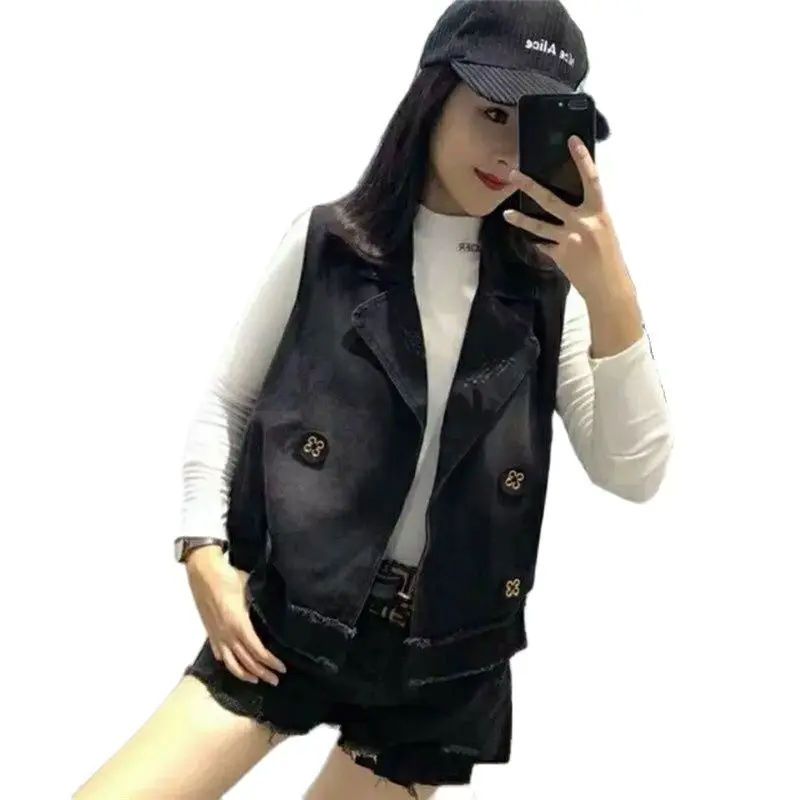 Denim Vest Women's Spring Autumn Fashion Korean Style Loose Black Denim Waistcoat Tops 2022 New Short Coat Outerwear Female
Denim Vest Women's Spring Autumn Fashion Korean Style Loose Black Denim Waistcoat Tops 2022 New Short Coat Outerwear Female