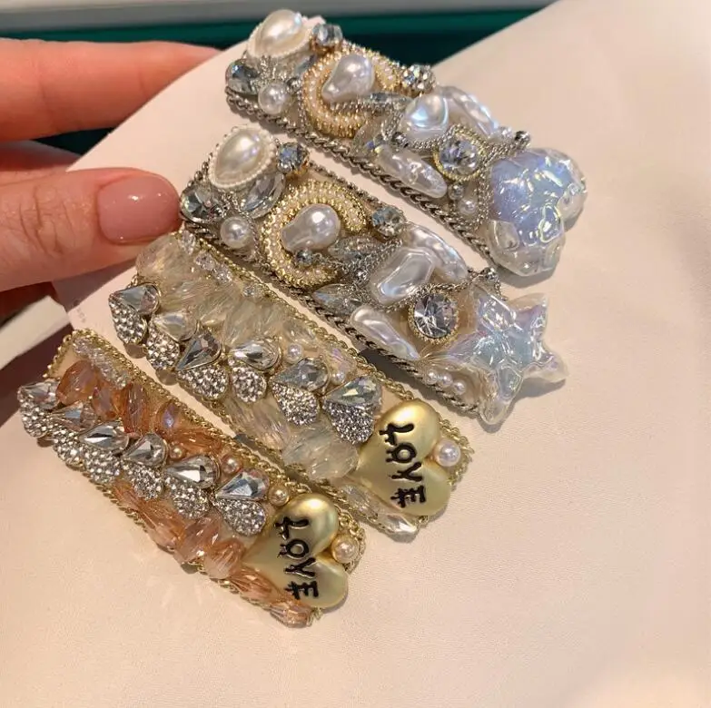 New fashion love hairpin high-end crystal bangs clip high-end luxury BB hair accessories for women
New fashion love hairpin high-end crystal bangs clip high-end luxury BB hair accessories for women
