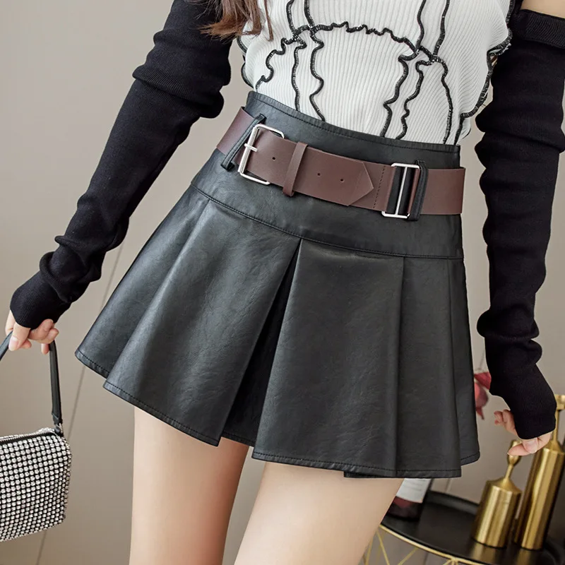 PU Leather Mini Skirts Women 2022 Autumn Winter New High Waist Retro Pleated A-line Faux Leather Short Skirt Women RXHBSQ794
PU Leather Mini Skirts Women 2022 Autumn Winter New High Waist Retro Pleated A-line Faux Leather Short Skirt Women RXHBSQ794