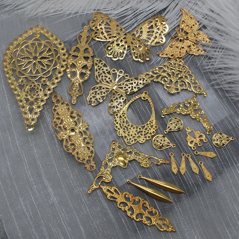 Metal Brass Stamping Vintage Antique Phoenix Crown Butterfly Drop Shape Photo Frame Decorative Earrings Pendant Jewelry Making
Metal Brass Stamping Vintage Antique Phoenix Crown Butterfly Drop Shape Photo Frame Decorative Earrings Pendant Jewelry Making