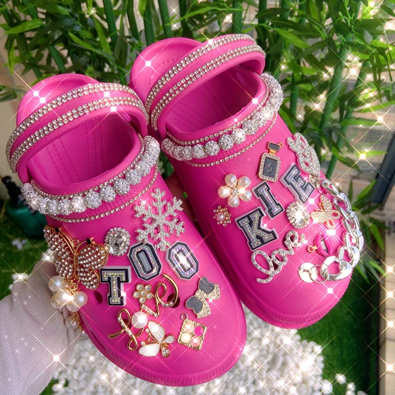 2022 Fashion Women Shoes Summer Chain Platform Sandals Slippers Exclusive Garden Shoes High Quality Clogs Female Casual Shoes
2022 Fashion Women Shoes Summer Chain Platform Sandals Slippers Exclusive Garden Shoes High Quality Clogs Female Casual Shoes