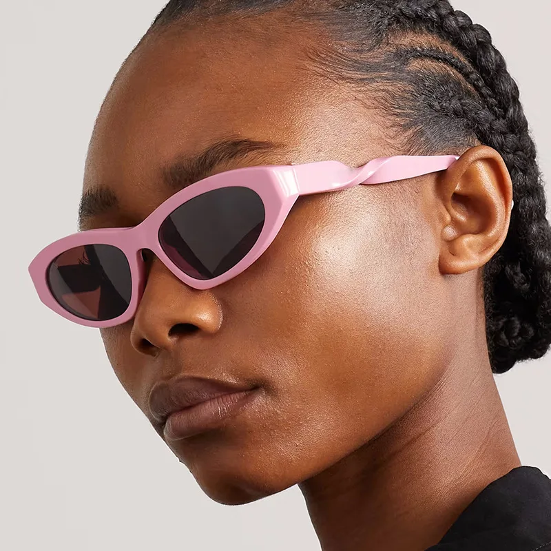 Fashion Cat Eye Punk Sunglasses for Women Trends Y2k Hip-hop Sun Glasses Personality Threaded Leg Eyewear Female Da Sole Donna
Fashion Cat Eye Punk Sunglasses for Women Trends Y2k Hip-hop Sun Glasses Personality Threaded Leg Eyewear Female Da Sole Donna