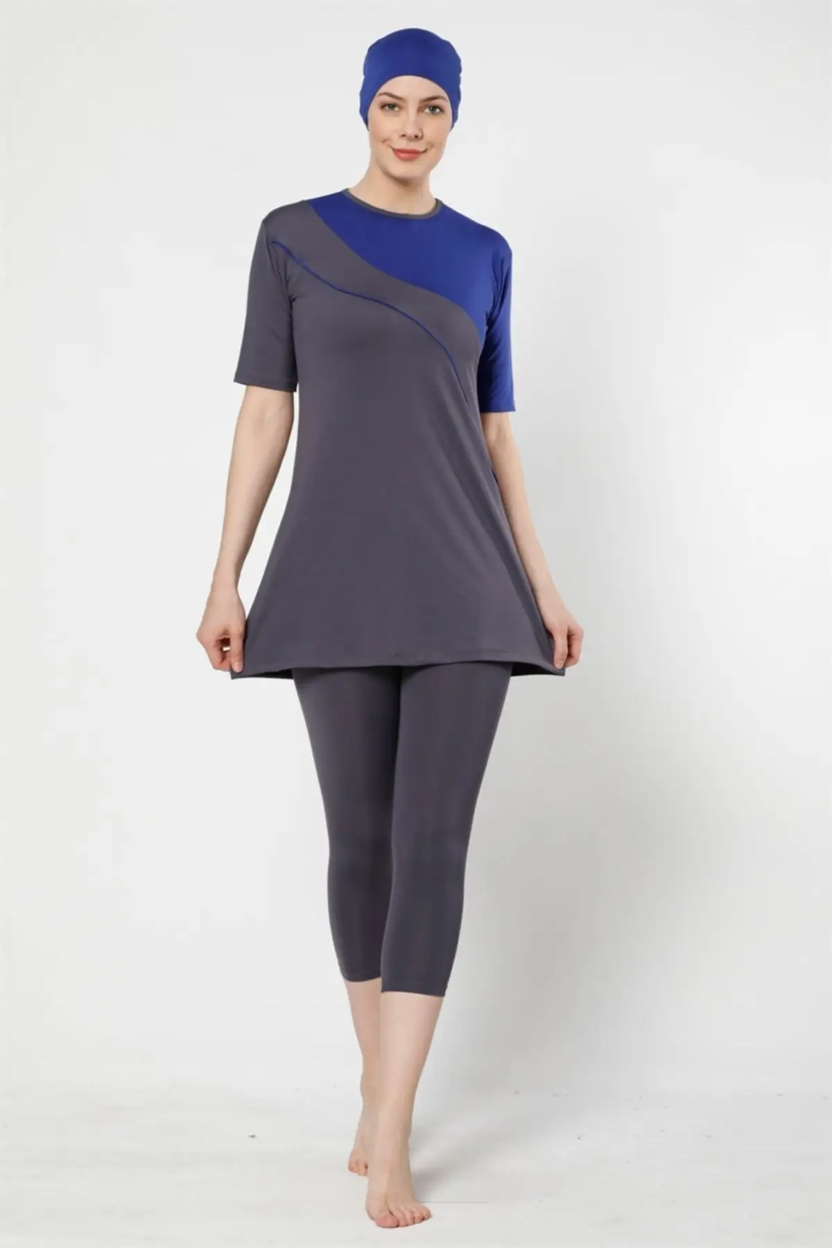 Мусульманские трико с коротким рукавом, из лайкры
Мусульманские трико с коротким рукавом, из лайкры