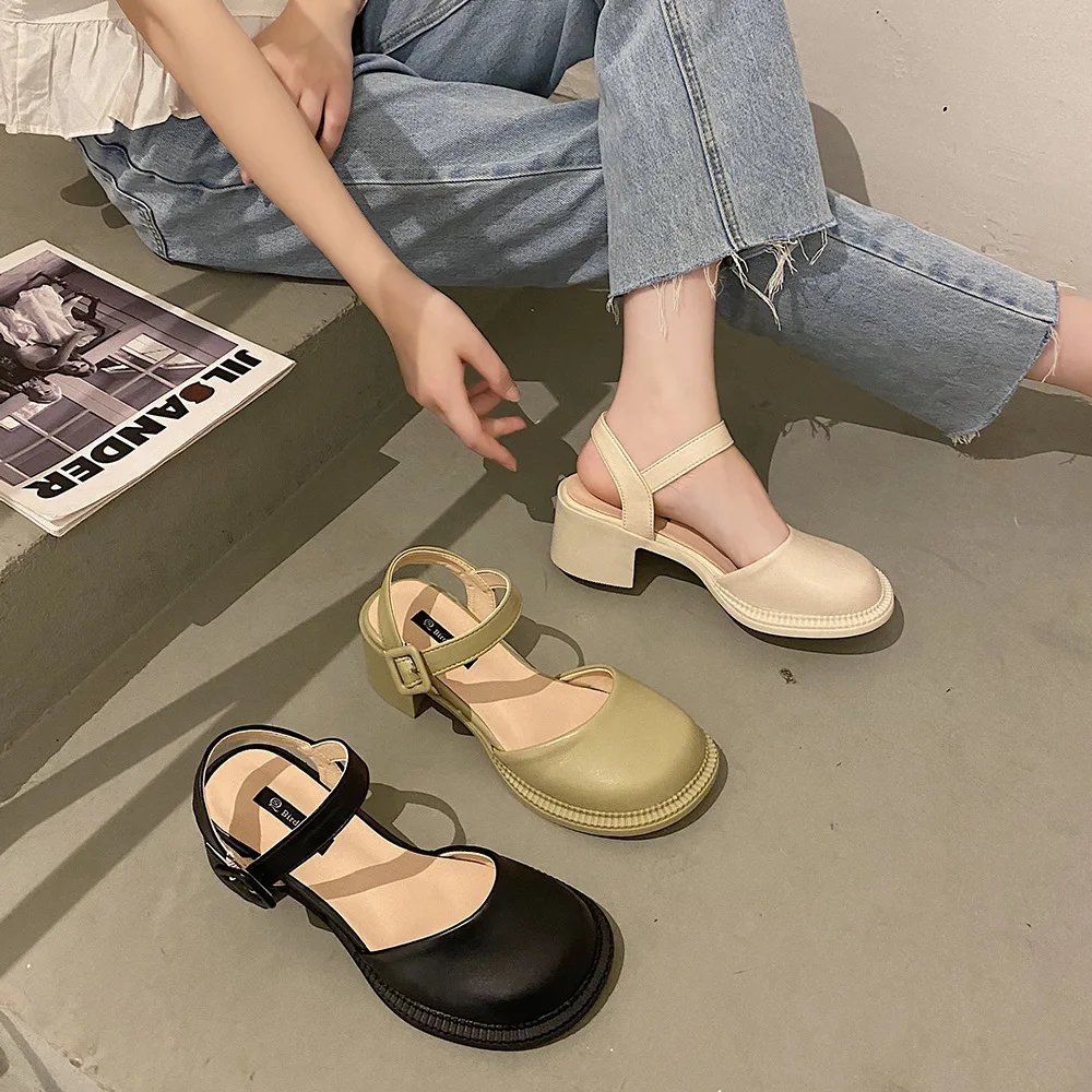 Women's Summer Retro Shoes Ladies Thick Heels All-match Fairy Simple Temperament Fashion Buckle High-heeled Shoes
Women's Summer Retro Shoes Ladies Thick Heels All-match Fairy Simple Temperament Fashion Buckle High-heeled Shoes