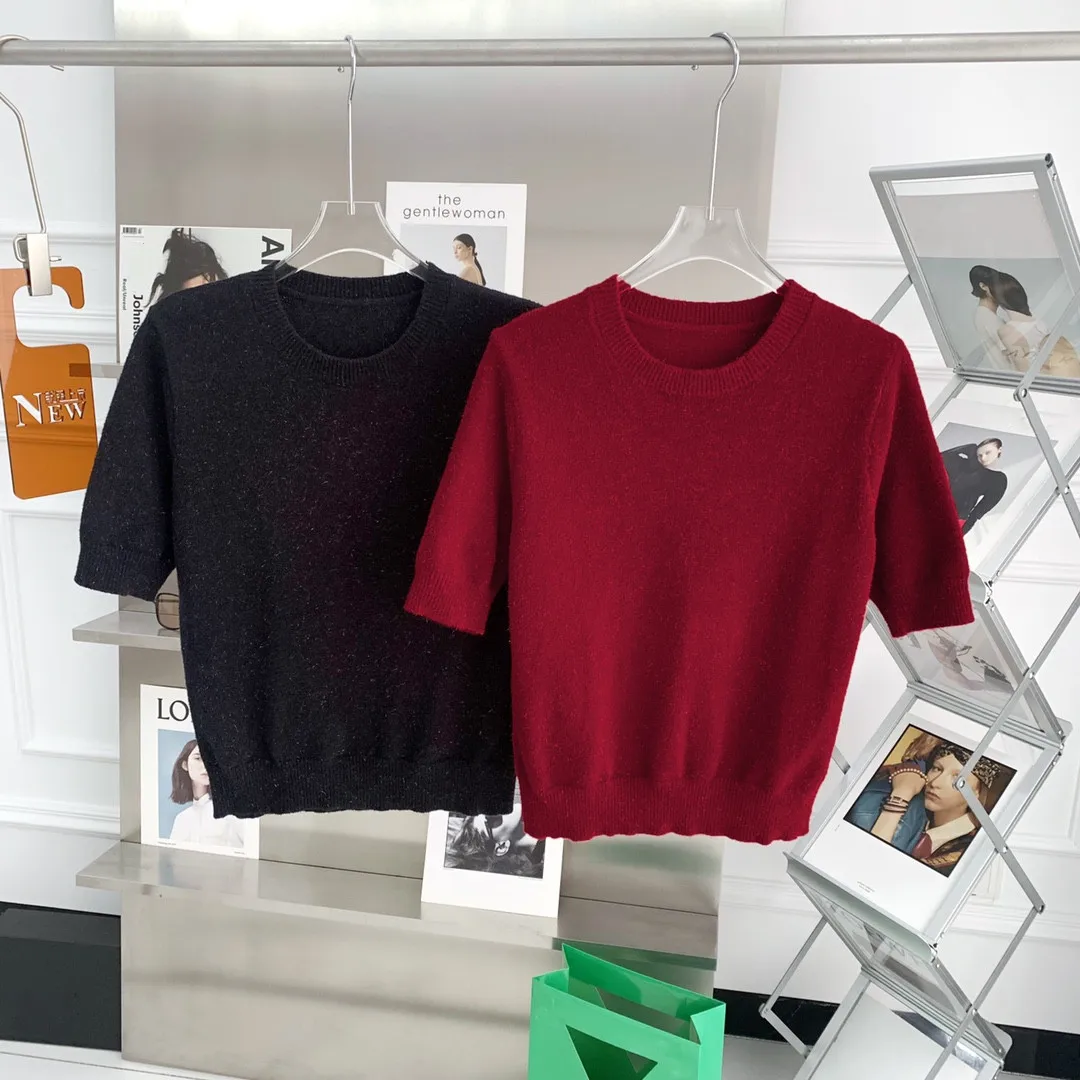 Свитшот женский с коротким рукавом, рубашка, блузка, свитер, верхняя одежда 
Свитшот женский с коротким рукавом, рубашка, блузка, свитер, верхняя одежда