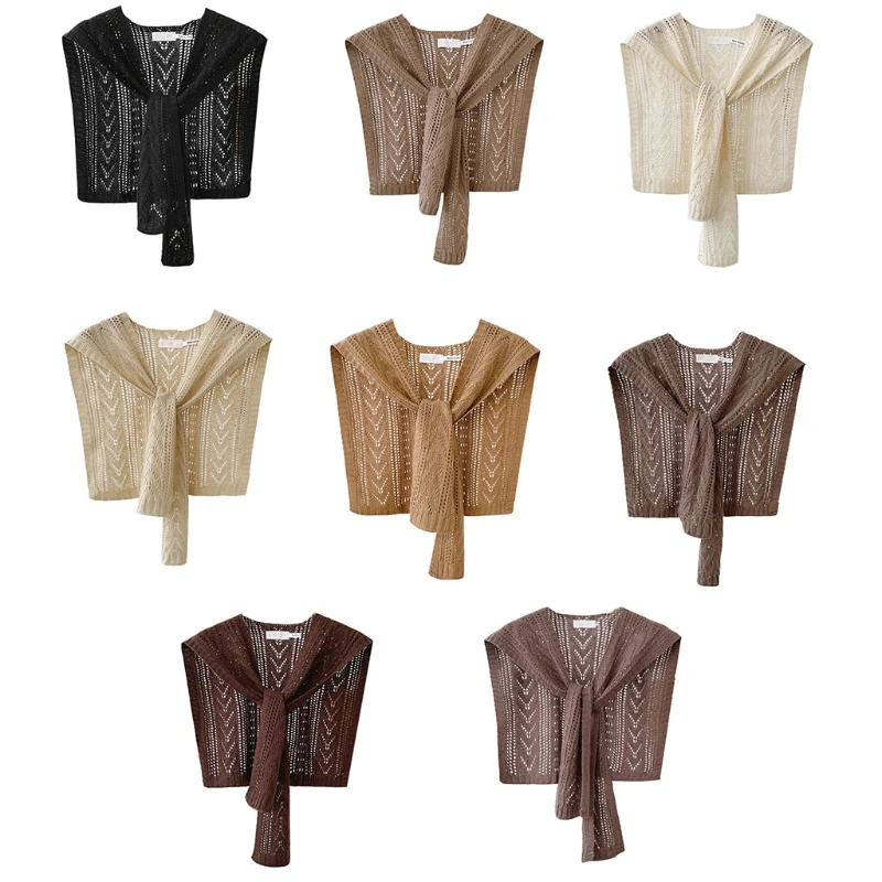 Женская треугольная шаль с отстегивающимся воротником
Женская треугольная шаль с отстегивающимся воротником