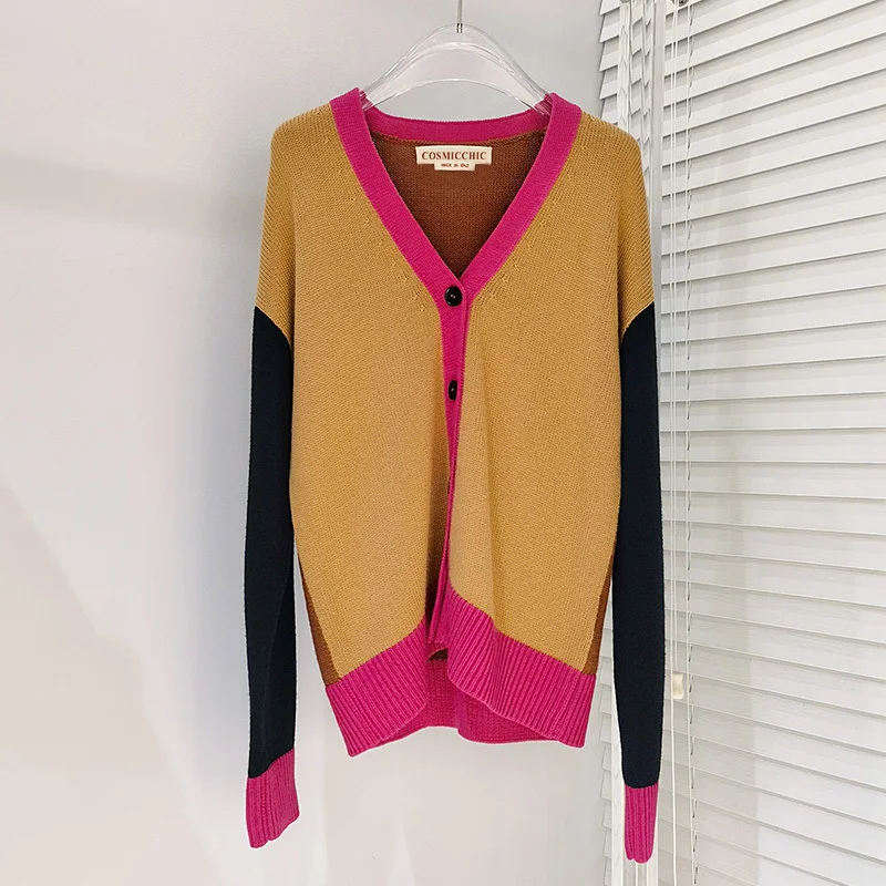 22 Runway Autumn Contrasting Colors Knitted Cardigan Women Sexy V Neck Long Sleeve Sweater England Style Vintage Splicing Tops
22 Runway Autumn Contrasting Colors Knitted Cardigan Women Sexy V Neck Long Sleeve Sweater England Style Vintage Splicing Tops