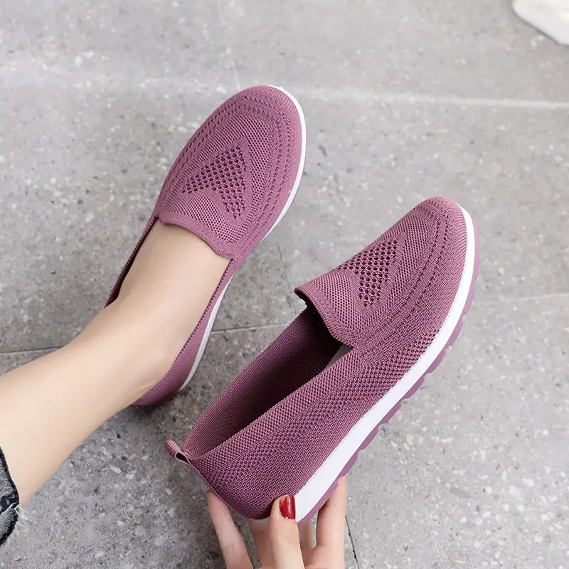 Women Casual Shoes Light Sneakers Breathable Mesh Summer knitted Vulcanized Shoes Outdoor Slip-On Sock Shoes Plus Size Tennis
Women Casual Shoes Light Sneakers Breathable Mesh Summer knitted Vulcanized Shoes Outdoor Slip-On Sock Shoes Plus Size Tennis