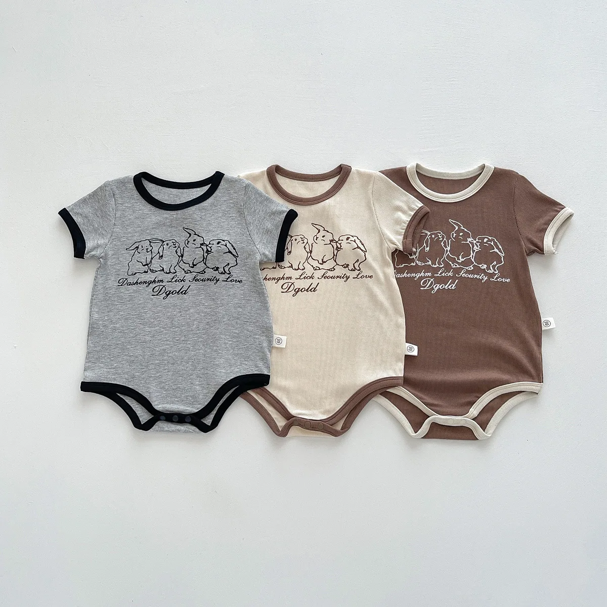 2023 Ins Korean Summer Newborn Boys Cartoon Romper Cotton Ribbed Short Sleeve Comfortable Infant Boys Bodysuit Baby Boy Jumpsuit
2023 Ins Korean Summer Newborn Boys Cartoon Romper Cotton Ribbed Short Sleeve Comfortable Infant Boys Bodysuit Baby Boy Jumpsuit
