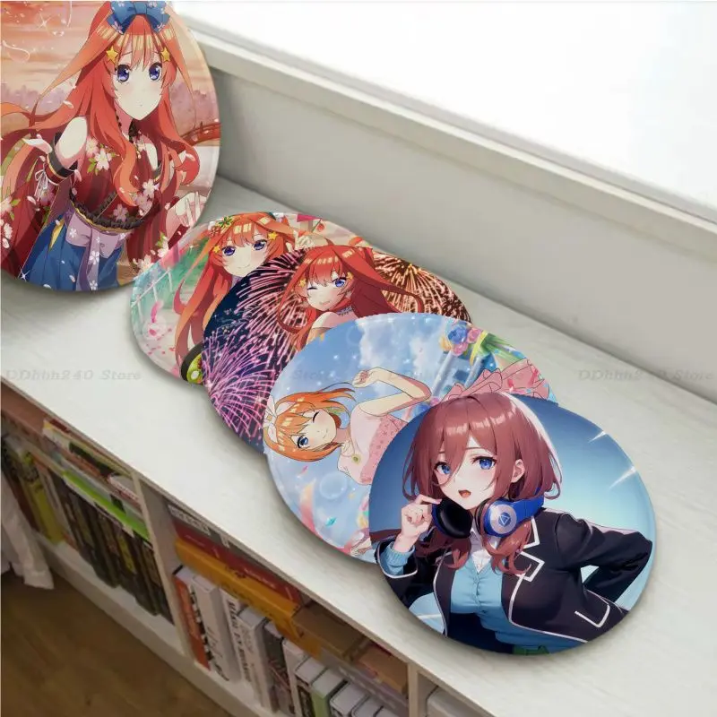 The Quintessential Quintuplets Nakano Anime Cushion Mat Modern Minimalist Style Plush Back Cushion Soft Comfortable 50x50cm Pads
The Quintessential Quintuplets Nakano Anime Cushion Mat Modern Minimalist Style Plush Back Cushion Soft Comfortable 50x50cm Pads