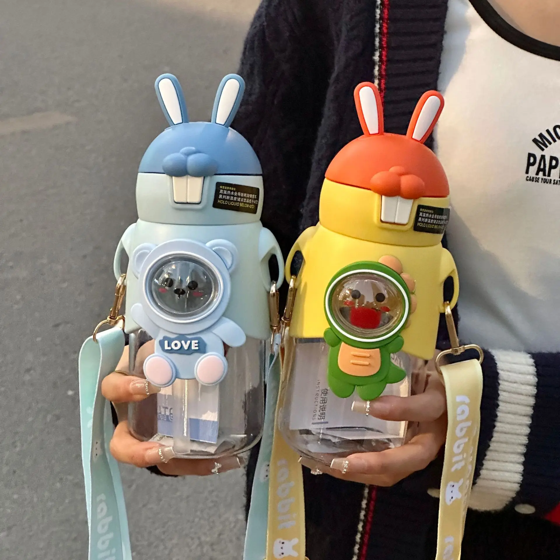 Cute Rabbit Bouncing Straw Cup Plastic Cup Cute Cartoon Student Drinking Cup Sports Water Bottle Water Cup Wholesale
Cute Rabbit Bouncing Straw Cup Plastic Cup Cute Cartoon Student Drinking Cup Sports Water Bottle Water Cup Wholesale