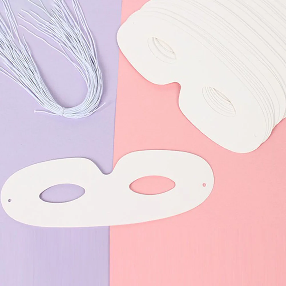 40 Sets Pulp Halloween Mask Prop Cosplay Party White Masks Kids Costumes Makeup Masquerade Paper Child Decor
40 Sets Pulp Halloween Mask Prop Cosplay Party White Masks Kids Costumes Makeup Masquerade Paper Child Decor