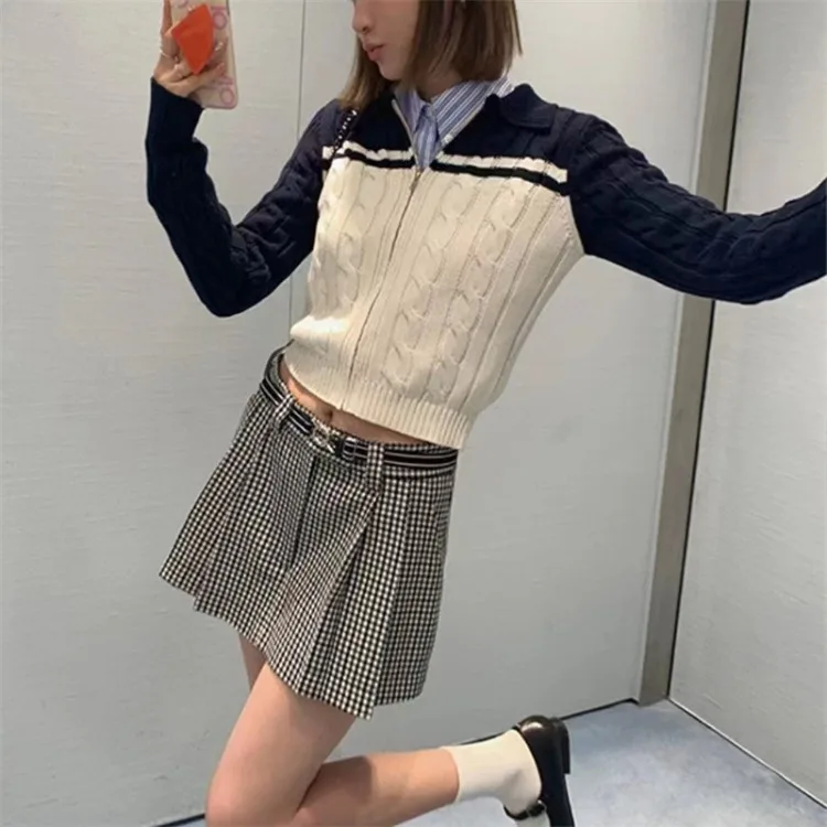Harajuku Turn-Down Collar Double Zipper Cardigans Mujer Slim Fit Knitted White Cardigan Y2k Aesthetics Long Sleeve Tops Women
Harajuku Turn-Down Collar Double Zipper Cardigans Mujer Slim Fit Knitted White Cardigan Y2k Aesthetics Long Sleeve Tops Women