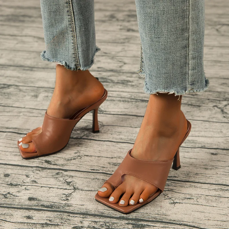2022 Sexy Women Open Toe Slippers High Heels Sandals Summer New Party Dress Slides Shoes Brown Woman Mules Flip Flops Size 36-42
2022 Sexy Women Open Toe Slippers High Heels Sandals Summer New Party Dress Slides Shoes Brown Woman Mules Flip Flops Size 36-42