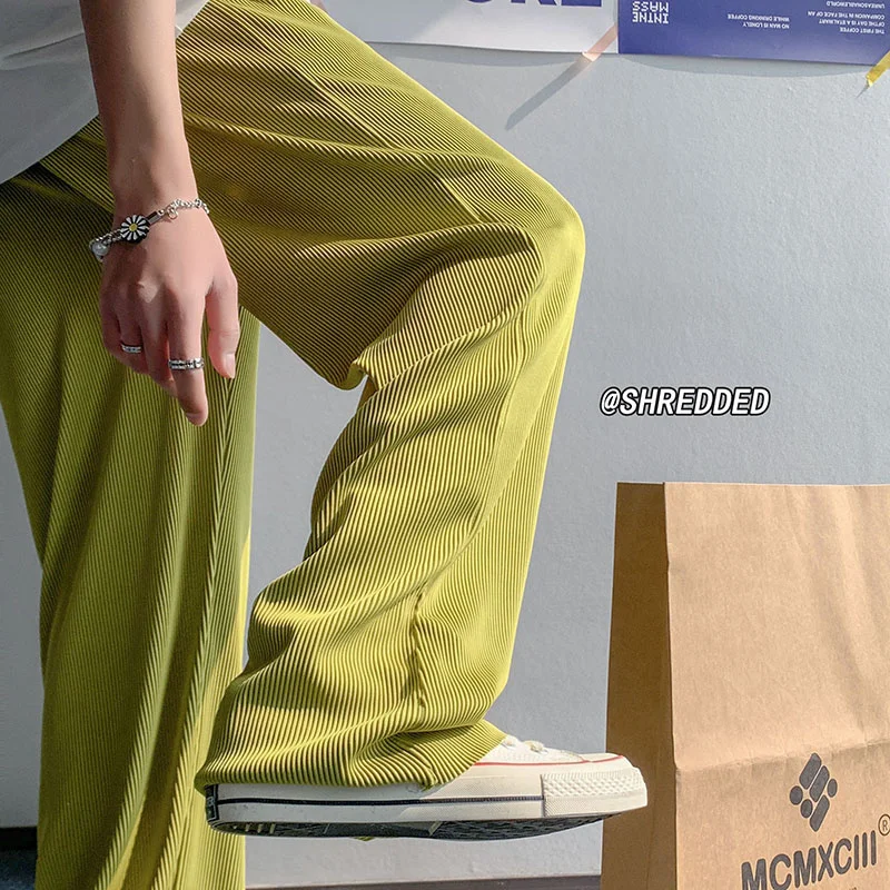 Summer 4-color Pleated Pants Men Fashion Casual Wide-leg Pants Men Streetwear Korean Loose Straight Ice Silk Pants Mens Trousers
Summer 4-color Pleated Pants Men Fashion Casual Wide-leg Pants Men Streetwear Korean Loose Straight Ice Silk Pants Mens Trousers