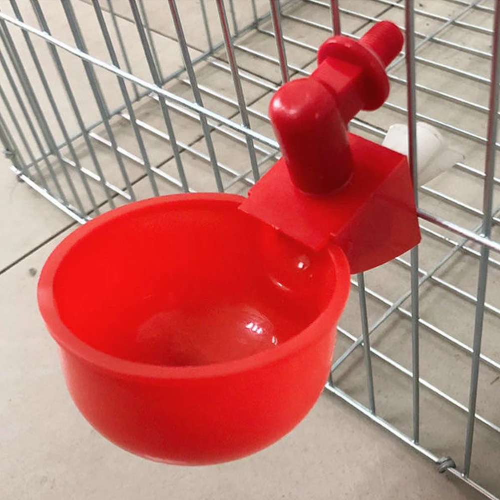 2pcs/pack Drinking Cup Large Capapcity Poultry Coop Automatic Chicken Water Bowl Suit For Chicken Ducks Turkeys Birds Breeding
2pcs/pack Drinking Cup Large Capapcity Poultry Coop Automatic Chicken Water Bowl Suit For Chicken Ducks Turkeys Birds Breeding