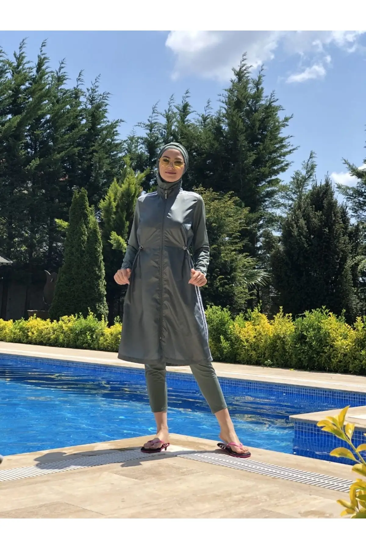 New Burkinis Muslim Swimwear Modest Summer Clothing Long Sleeve Swimming Hijab Sport Islamic Swimsuit Bathing Suit Suit
New Burkinis Muslim Swimwear Modest Summer Clothing Long Sleeve Swimming Hijab Sport Islamic Swimsuit Bathing Suit Suit