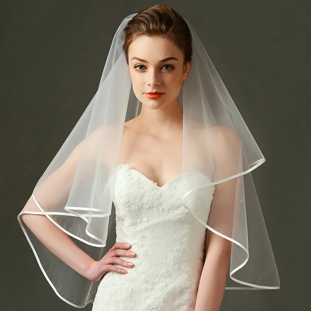 Wedding Simple Tulle White Ivory Two Layers Bridal Veils Ribbon Edge Cheap Bride Accessories Short Women Veil With Comb
Wedding Simple Tulle White Ivory Two Layers Bridal Veils Ribbon Edge Cheap Bride Accessories Short Women Veil With Comb