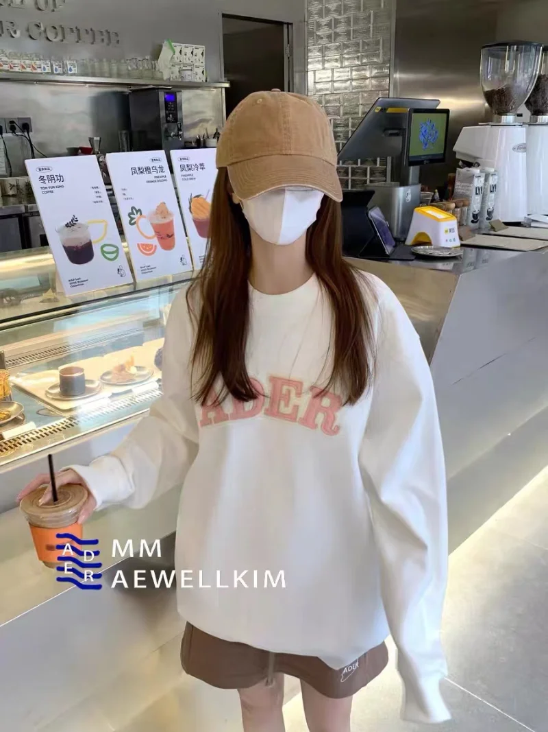 ADER Turtleneck Sweater Wool Sweater Snow Mountain Movie Letter Embroidery Casual Knit Men Women 1:1 High Quality ERROR
ADER Turtleneck Sweater Wool Sweater Snow Mountain Movie Letter Embroidery Casual Knit Men Women 1:1 High Quality ERROR
