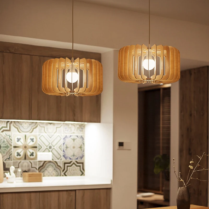 Dining room chandelier Japanese retro bedroom homestay study lighting Nordic wood art creative dining table lamps 
Dining room chandelier Japanese retro bedroom homestay study lighting Nordic wood art creative dining table lamps