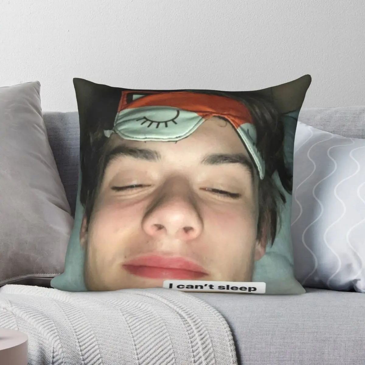 Louis Patridge Being Really Cute 2.0 Square Pillowcase Polyester Linen Velvet Printed Zip Decorative Room Cushion Cover
Louis Patridge Being Really Cute 2.0 Square Pillowcase Polyester Linen Velvet Printed Zip Decorative Room Cushion Cover