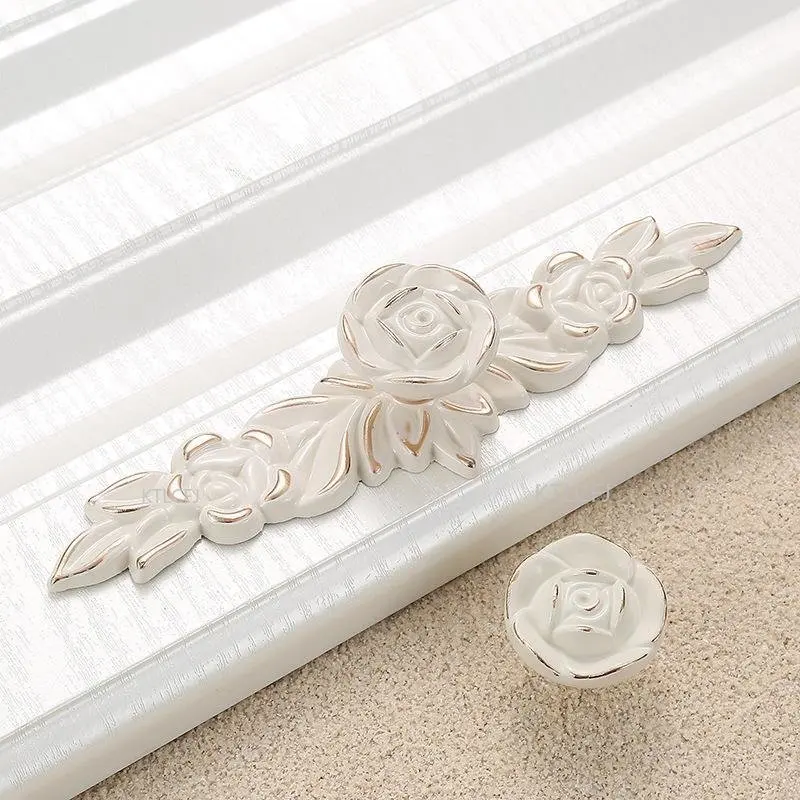 Ivory White Rose Flower Kitchen Cabinet Handles Zinc Alloy Drawer Knobs Wardrobe Cupboard Door Pulls Furniture Hardware
Ivory White Rose Flower Kitchen Cabinet Handles Zinc Alloy Drawer Knobs Wardrobe Cupboard Door Pulls Furniture Hardware