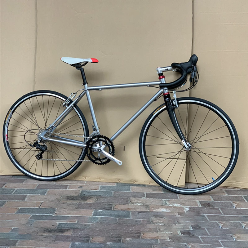 Road Bicycle Chrome Molybdenum Steel Frame Carbon Fork 700C 18 Speeds Racing Bike Integrated Brake And Shift Standard Gear Ratio
Road Bicycle Chrome Molybdenum Steel Frame Carbon Fork 700C 18 Speeds Racing Bike Integrated Brake And Shift Standard Gear Ratio