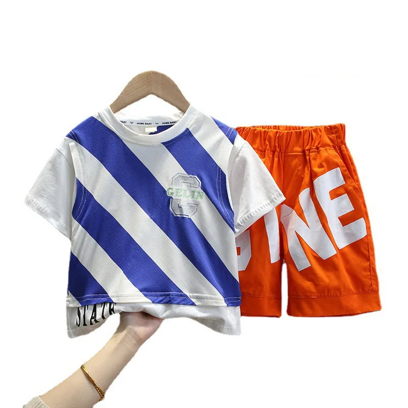 2022 модные костюмы для маленьких мальчиков, комплект одежды для мальчиков и девочек, Милый Летний повседневный комплект одежды, топ в полоск...
2022 модные костюмы для маленьких мальчиков, комплект одежды для мальчиков и девочек, Милый Летний повседневный комплект одежды, топ в полоск...