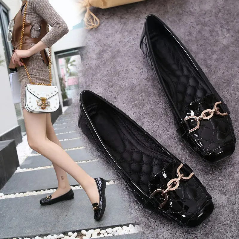 Loafers Shoes Pumps for Women Shoes Fashion Flats Shoes Metal Button Low Heel Ladies Ballet Shoes Zapatos De Mujer Size 33-43
Loafers Shoes Pumps for Women Shoes Fashion Flats Shoes Metal Button Low Heel Ladies Ballet Shoes Zapatos De Mujer Size 33-43