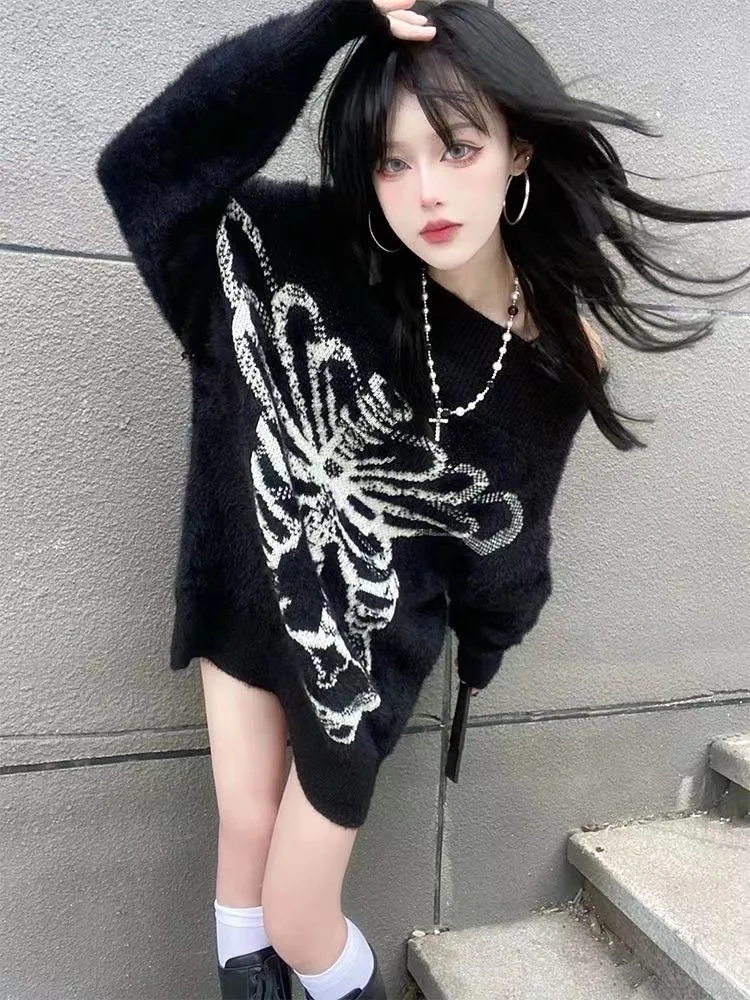 2023 Gothic Harajuku Skull Sweaters Women Pullovers Y2k Goth Punk Knitted Black Long Sleeve Tops Autumn Knitwear Cool Girl Top 
2023 Gothic Harajuku Skull Sweaters Women Pullovers Y2k Goth Punk Knitted Black Long Sleeve Tops Autumn Knitwear Cool Girl Top