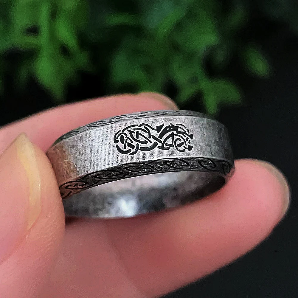 Engraved Norse Odin Celtic Ring Stainless Steel Vintage Viking Rings for Men Women Couples Fashion Amulet Jewelry Wholesale
Engraved Norse Odin Celtic Ring Stainless Steel Vintage Viking Rings for Men Women Couples Fashion Amulet Jewelry Wholesale