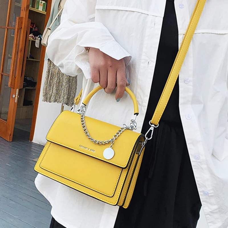 2022 Women Handbags New PU Leather Chains Lady Shoulder Bags Trendy Wallet Bag Female Crossbody Bag Black White
2022 Women Handbags New PU Leather Chains Lady Shoulder Bags Trendy Wallet Bag Female Crossbody Bag Black White