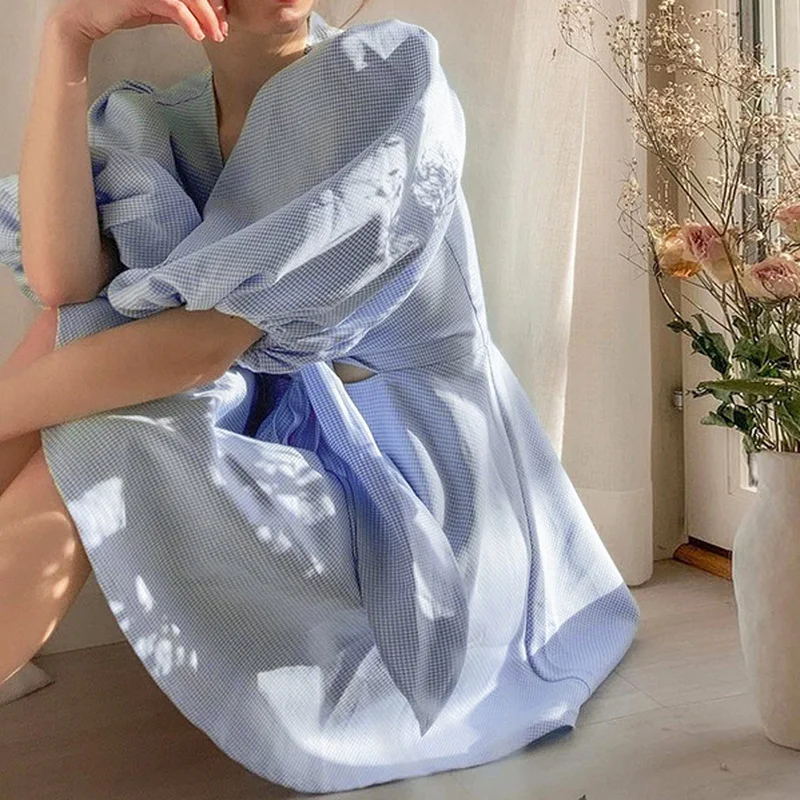 Puff Short Sleeve Mini Summer Dress Women 2022 New A-line Bow Tie Blue Plaid Party Dress Elegant Streetwear Sexy Sundress
Puff Short Sleeve Mini Summer Dress Women 2022 New A-line Bow Tie Blue Plaid Party Dress Elegant Streetwear Sexy Sundress
