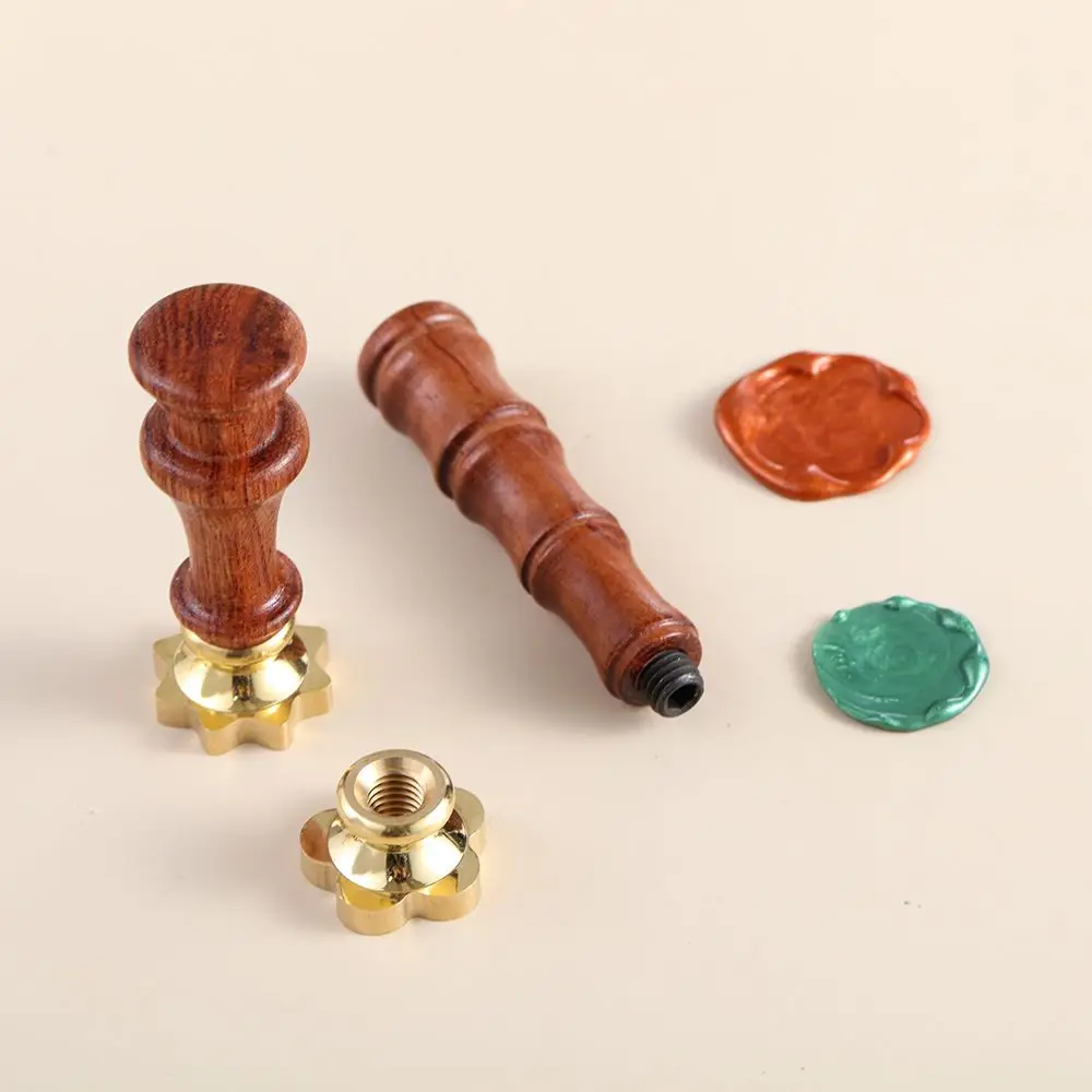 Scrapbooking Round Seals Stamps Wedding Invitation Wax Copper Head Merry Christmas Paint Seal Wax Sealing Stamp
Scrapbooking Round Seals Stamps Wedding Invitation Wax Copper Head Merry Christmas Paint Seal Wax Sealing Stamp