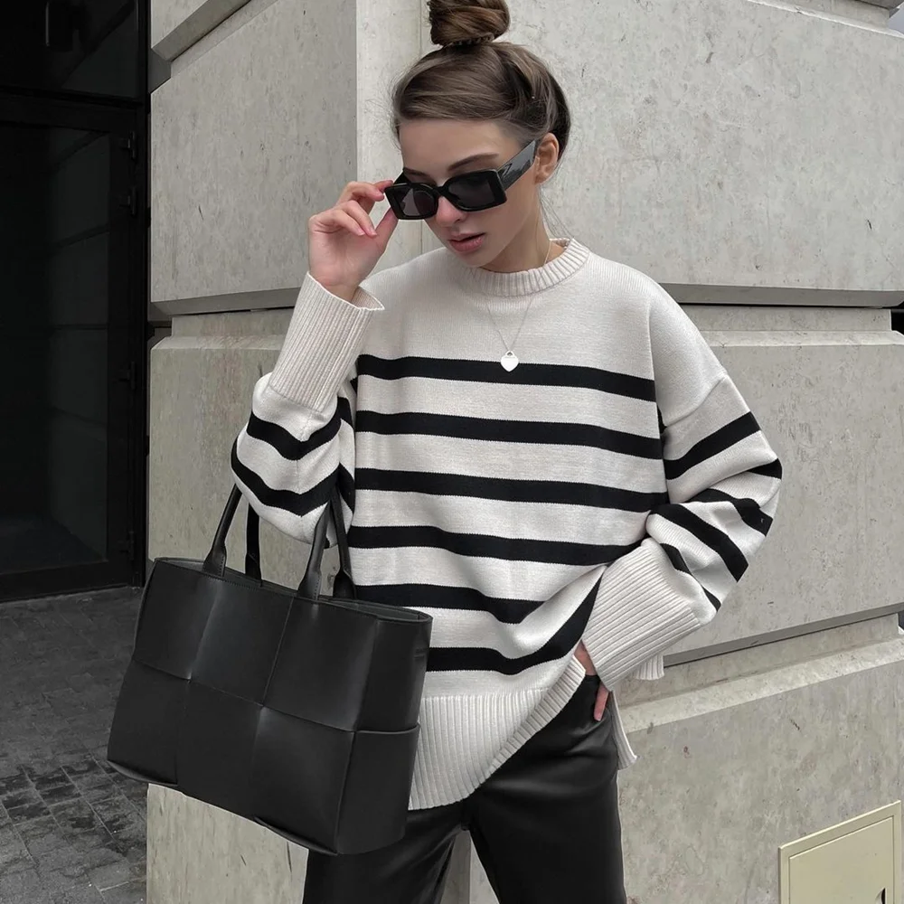 Ladies Autumn Winter Striped Knitted Loose Sweater Women Pullover Tops Long Sleeve O Neck Casual Streetwear Women Sweater Female
Ladies Autumn Winter Striped Knitted Loose Sweater Women Pullover Tops Long Sleeve O Neck Casual Streetwear Women Sweater Female