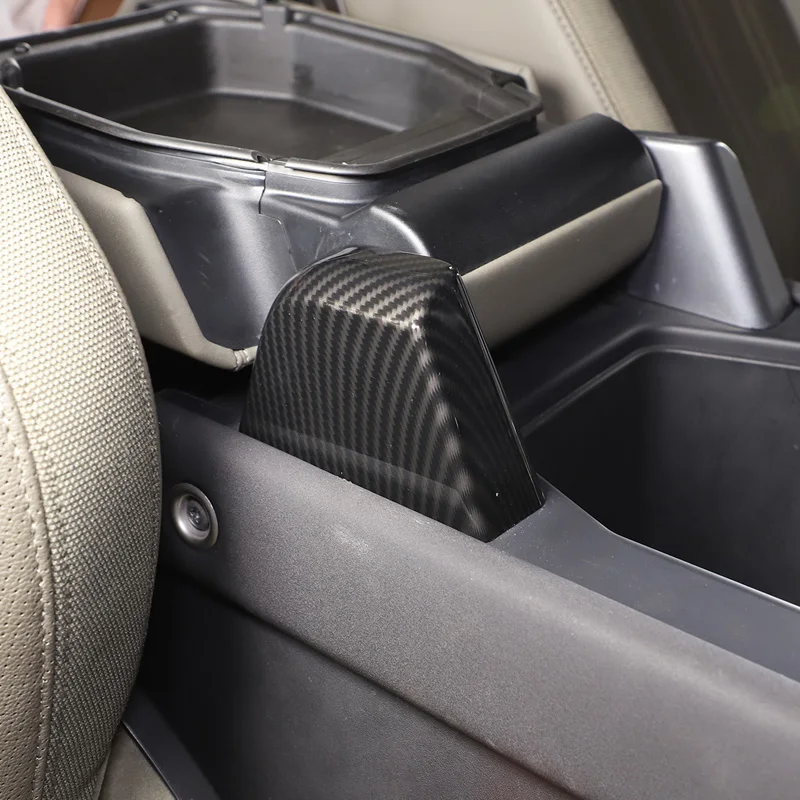 carbon fiber pattern Car Armrest Box Screw Cover Auto Decoration Replacement Parts For Land Rover Defender 20-23 accessories
carbon fiber pattern Car Armrest Box Screw Cover Auto Decoration Replacement Parts For Land Rover Defender 20-23 accessories