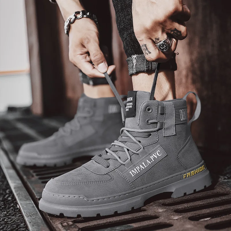 2022 autumn and winter new high-top men's Martin boots tooling boots motorcycle boots retro men's student trendy shoes
2022 autumn and winter new high-top men's Martin boots tooling boots motorcycle boots retro men's student trendy shoes
