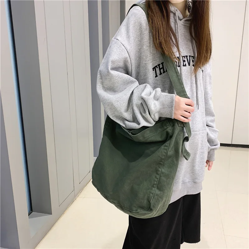 Vintage canvas bag ins Han Feng solid color college students class Japanese winter bag female 2021 new crossbody bag
Vintage canvas bag ins Han Feng solid color college students class Japanese winter bag female 2021 new crossbody bag