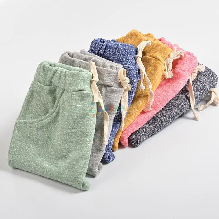 Kids Winter Clothes Solid Color Fleece Cotton Kids Casual Jeans Thickened Loose-fitting Sweatpants Korean Kids Trousers
Kids Winter Clothes Solid Color Fleece Cotton Kids Casual Jeans Thickened Loose-fitting Sweatpants Korean Kids Trousers