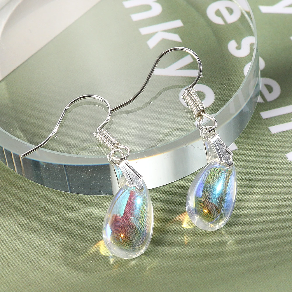 Delicate Water Drops Shaped Glass Earrings for Women Elegant Temperament Ears Accessories Wedding Party Fashion Jewelry Gifts
Delicate Water Drops Shaped Glass Earrings for Women Elegant Temperament Ears Accessories Wedding Party Fashion Jewelry Gifts