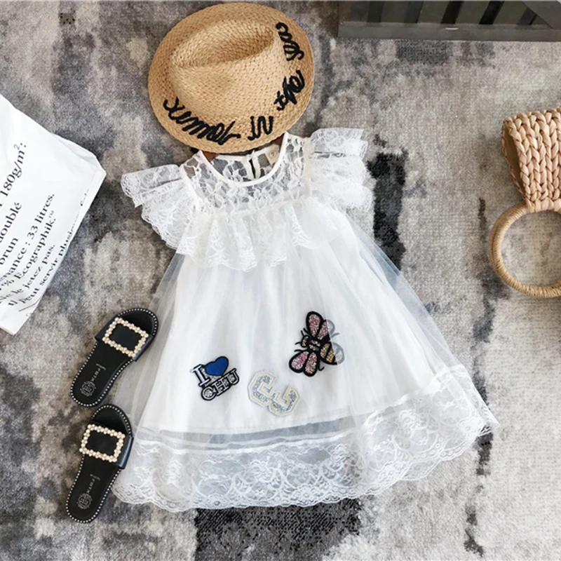 Baby Girl One-piece Dress Girls Summer Simple White Cartoon Little Bee Breathable Mesh Princess Dresses 3-7Y Kids Casual Clothes
Baby Girl One-piece Dress Girls Summer Simple White Cartoon Little Bee Breathable Mesh Princess Dresses 3-7Y Kids Casual Clothes