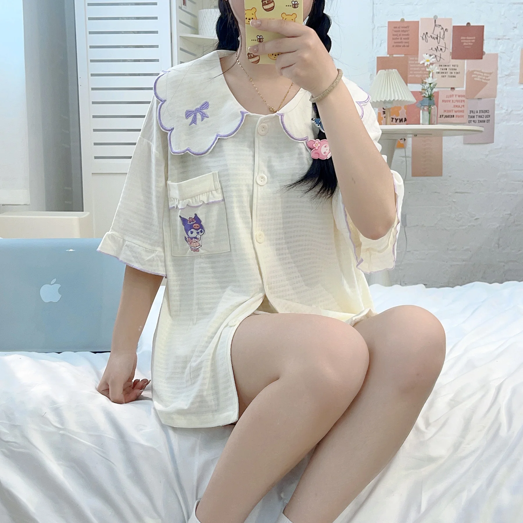 Kawaii Hello Kitty Genuine Sanrio Cute Girls Student Spring and Autumn Pajamas Set Cartoon Gift Long-sleeved Warm Home Clothes
Kawaii Hello Kitty Genuine Sanrio Cute Girls Student Spring and Autumn Pajamas Set Cartoon Gift Long-sleeved Warm Home Clothes