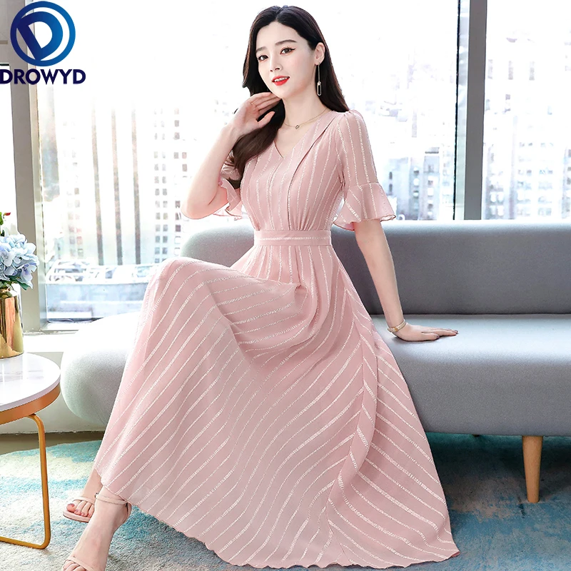 2022 Spring Summer Solid Striped Chiffon Beach Dresses Vintage Runway V-neck Maxi Dresses Elegant Women Bodycon Party Vestidos
2022 Spring Summer Solid Striped Chiffon Beach Dresses Vintage Runway V-neck Maxi Dresses Elegant Women Bodycon Party Vestidos