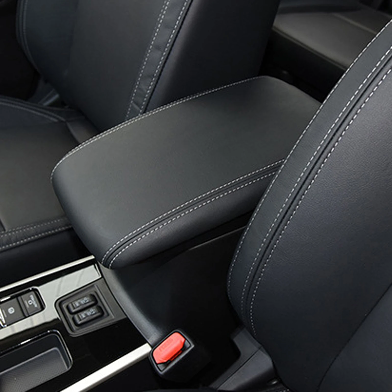 Для Mitsubishi Outlander 2013-2018 кожаный чехол на подлокотник из микрофибры | OEM подходит для противоразрывной теплоизоляции салона автомобиля
Для Mitsubishi Outlander 2013-2018 кожаный чехол на подлокотник из микрофибры | OEM подходит для противоразрывной теплоизоляции салона автомобиля