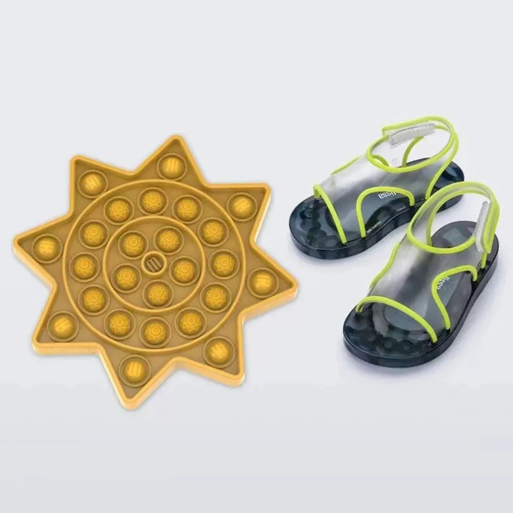 Brazil Mini Melissa 2022 Jelly Shoes Clear Fashion Children Summer Sandals Baby boy Girl Open Toe Beach Shoes For Kids HMI085
Brazil Mini Melissa 2022 Jelly Shoes Clear Fashion Children Summer Sandals Baby boy Girl Open Toe Beach Shoes For Kids HMI085