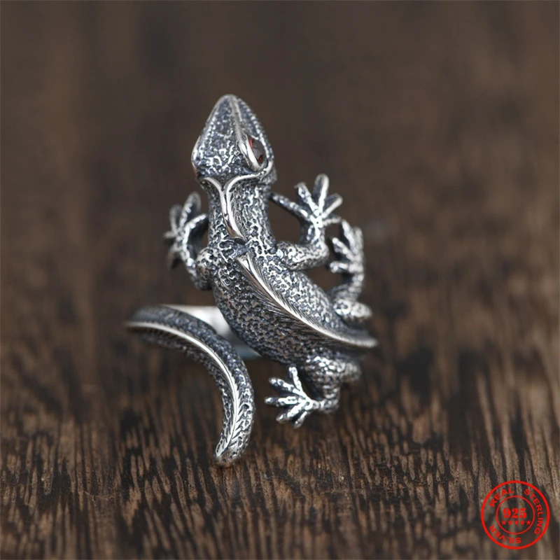 YIZIZAI Real 100% 925 Sterling Silver Chameleon Lizard Ring With Red Eyes For Men Women Domineering Rings Street Hip-hop Jewelry
YIZIZAI Real 100% 925 Sterling Silver Chameleon Lizard Ring With Red Eyes For Men Women Domineering Rings Street Hip-hop Jewelry