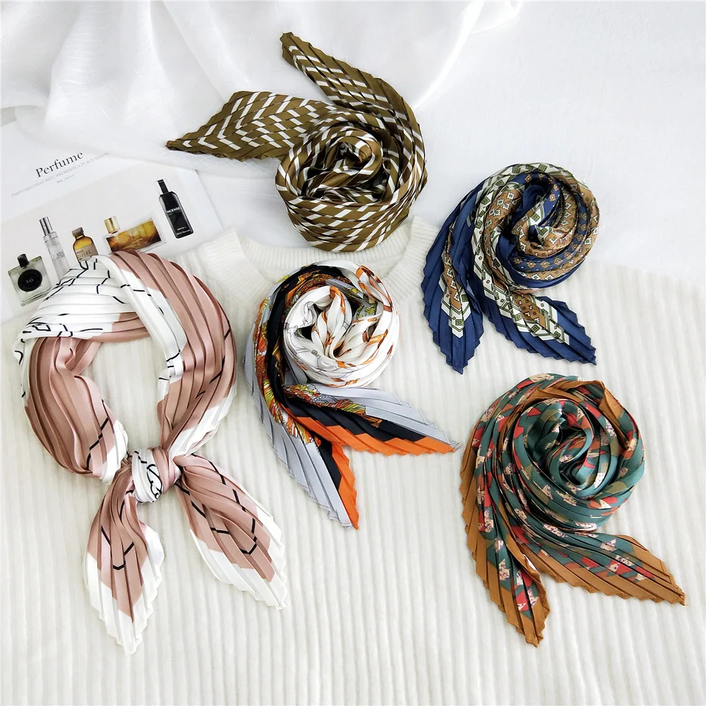 2022 Brand Crinkle Scarf Women Silk Satin Square Neck Tie Hand Bag Wirst Leopard Hair Foulard Female Headscarves Bandana Shawl
2022 Brand Crinkle Scarf Women Silk Satin Square Neck Tie Hand Bag Wirst Leopard Hair Foulard Female Headscarves Bandana Shawl