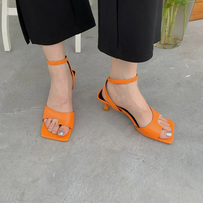 Clip Toe Women Sandals Solid Color Black White Orange Green Thin Mid Heels Casual Slides Slippers Summer Dress Sandals Pumps
Clip Toe Women Sandals Solid Color Black White Orange Green Thin Mid Heels Casual Slides Slippers Summer Dress Sandals Pumps